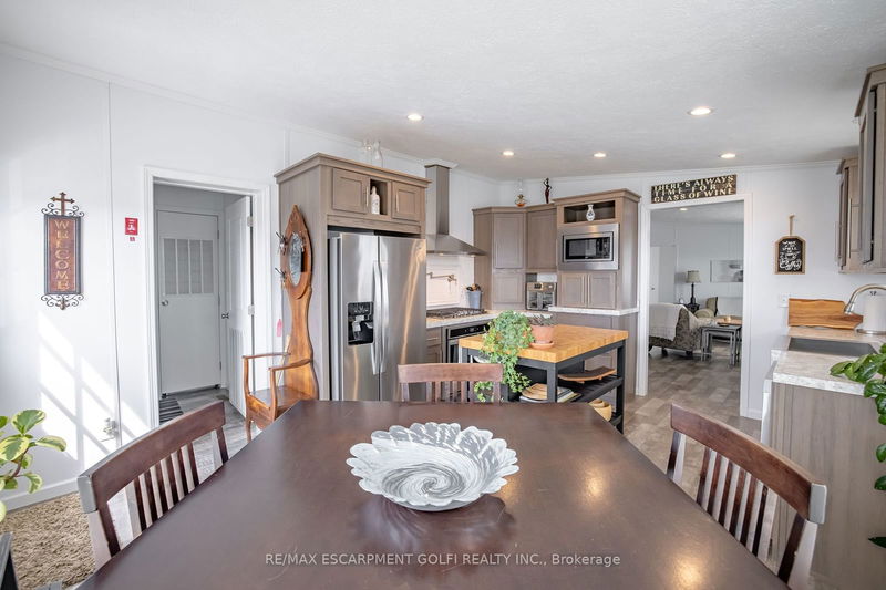 11 Silver Aspen Dr  Haldimand, N0A 1L0 | Image 24