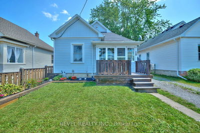 10 McGhie St  St. Catharines, L2R 5A6 | Image 1