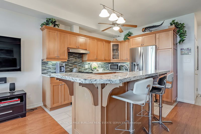 1069 Beach Blvd  Hamilton, L8H 6Z9 | Image 9