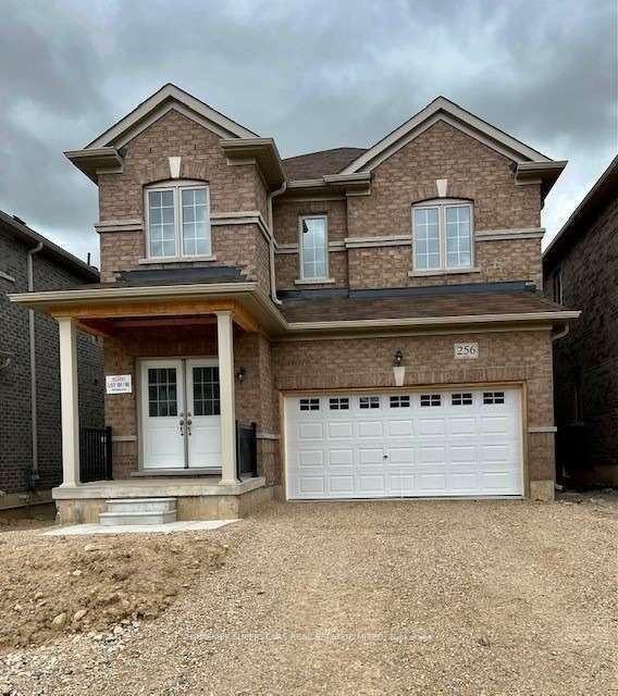 256 Ridley Crescent