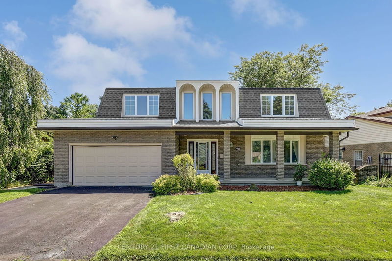 home for sale on 916 FARNHAM Road