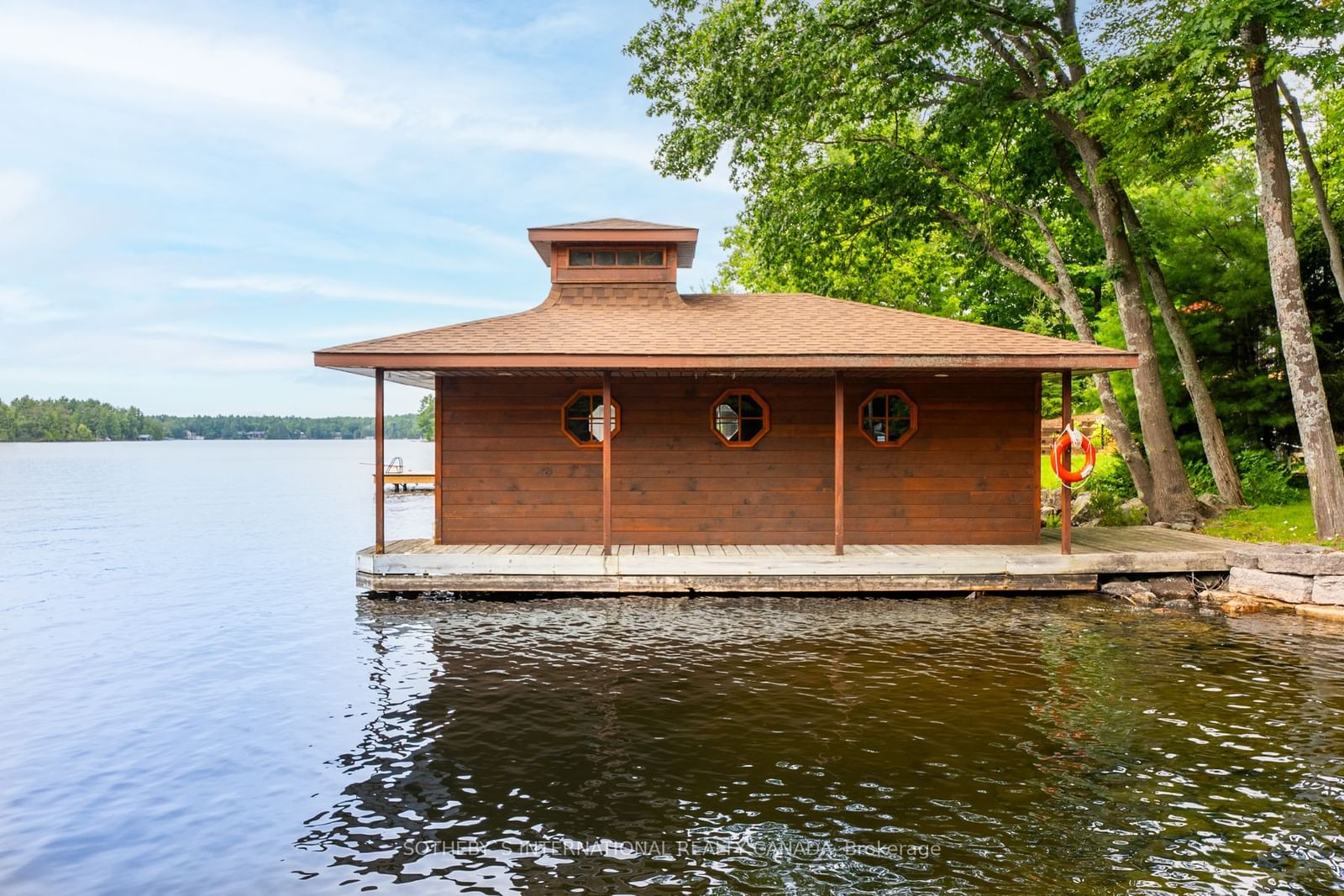 Listing Image 12