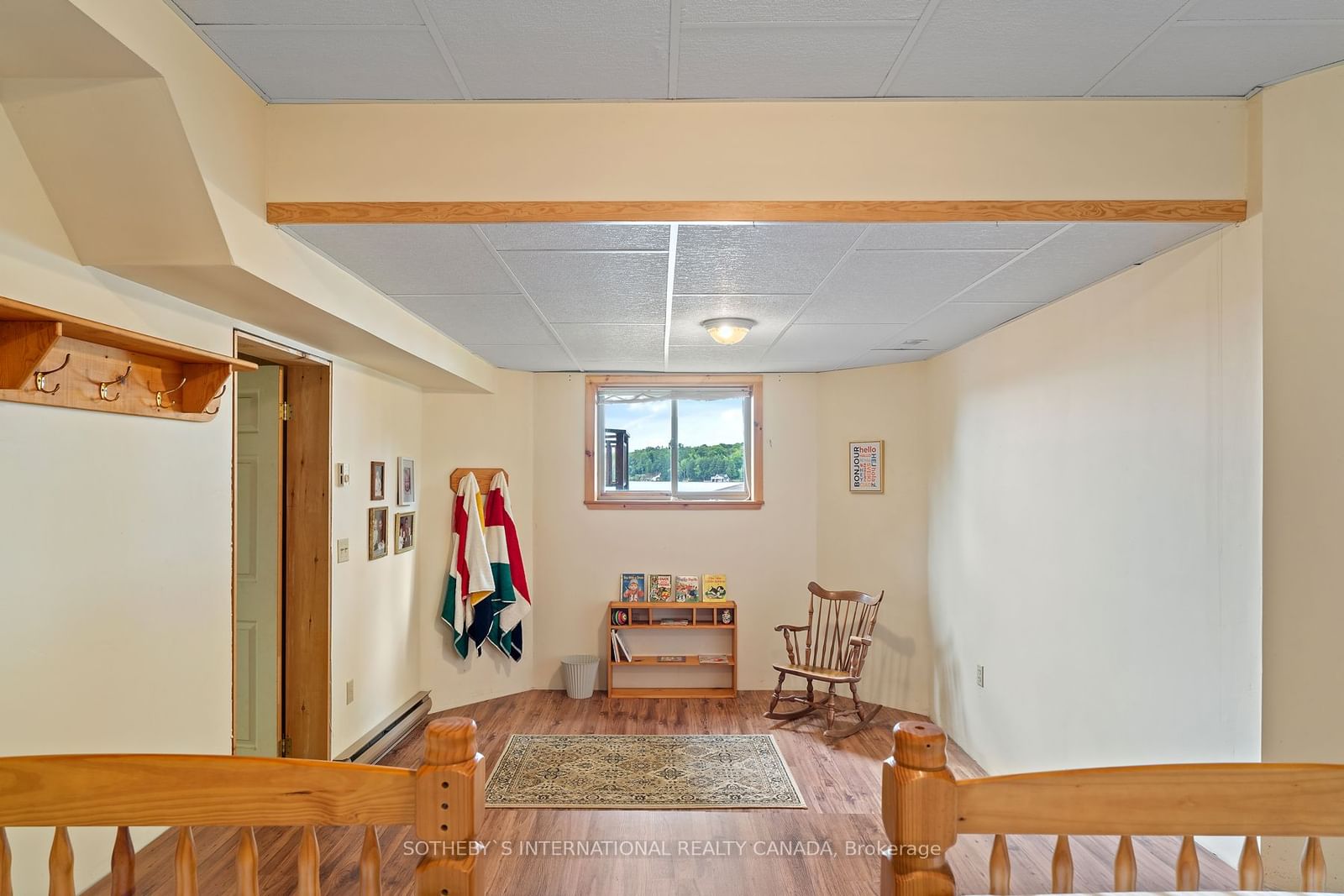 Listing Image 35