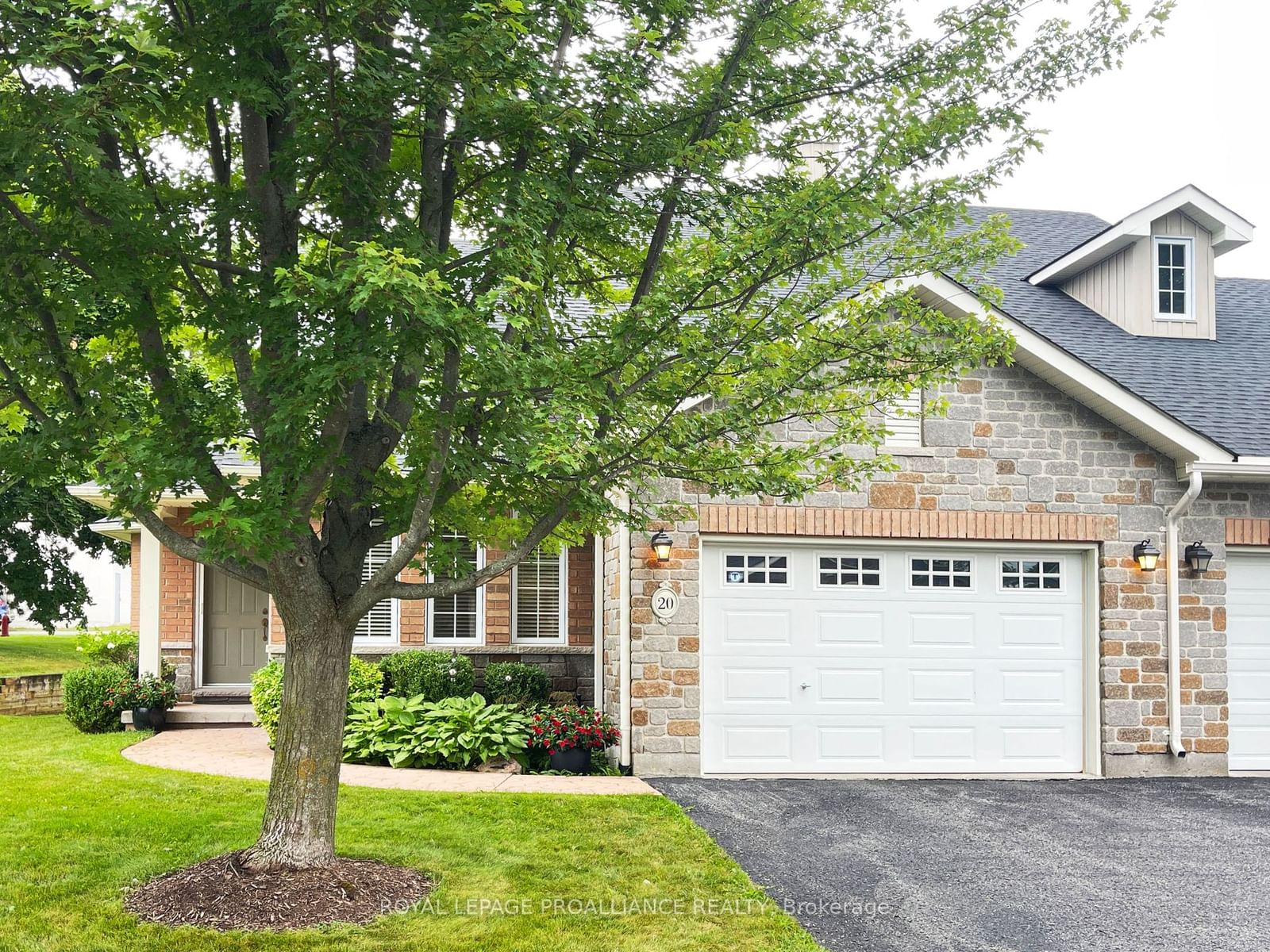 Listing Image 29