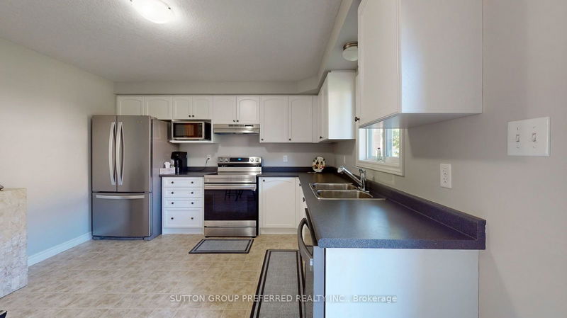  50 - 3320 Meadowgate Blvd  London, N6M 0A7 | Image 15