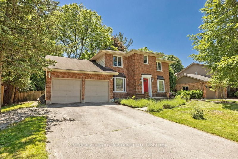 home for sale on 321 Grangeover Avenue