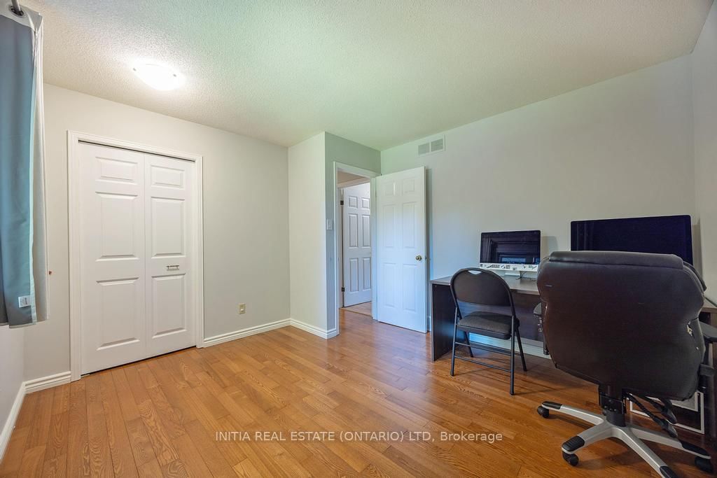 Listing Image 28