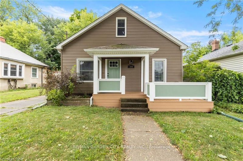 194 Russell Ave, St. Catharines -  image-0-0