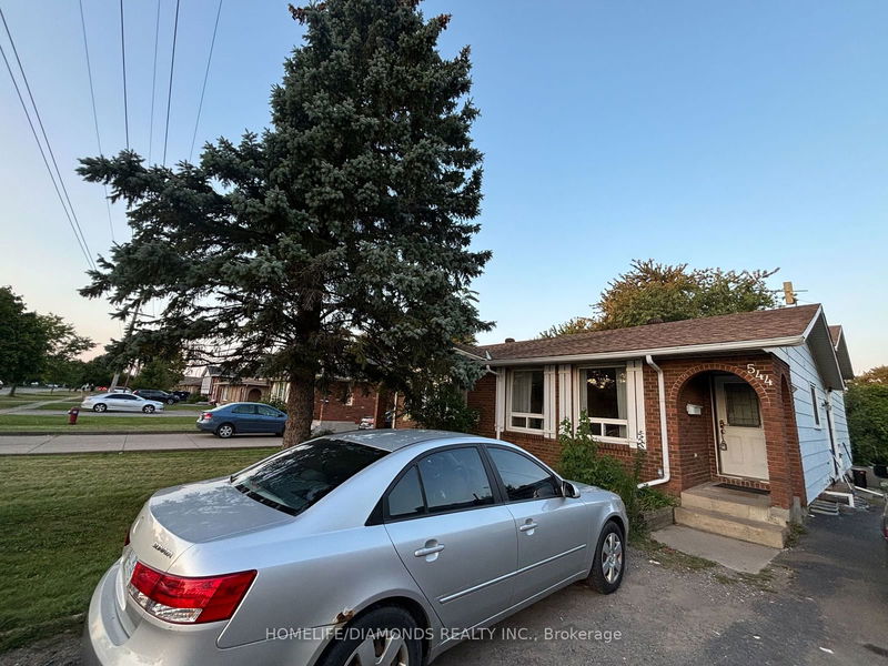 544 FIRST Ave  Welland, L3C 1Z3 | Image 1