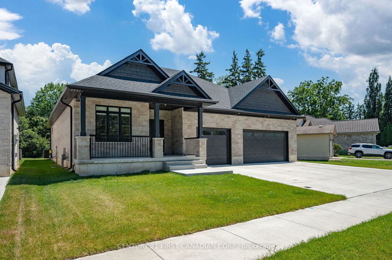 home for sale on 92 Queen Street