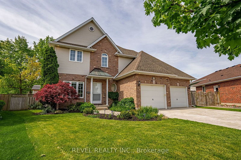home for sale on 4472 Kathleen Crescent