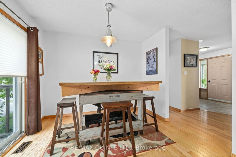 16 Harbourview Cres  Prince Edward County, K0K 3L0 | Image 10