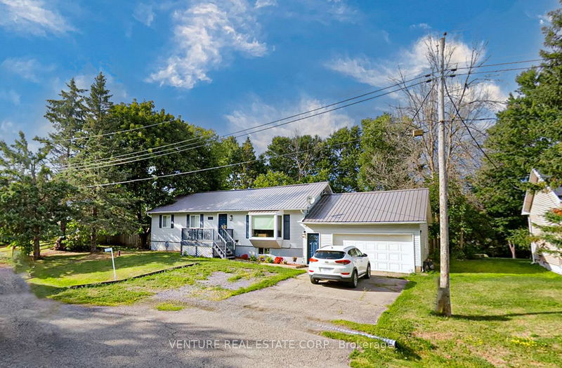 home for sale on 1517 Mayrene Crescent