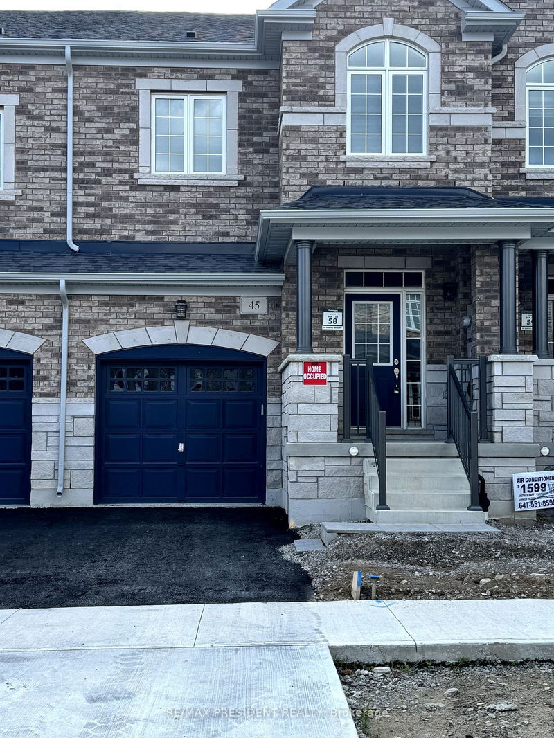 home for lease on 45 Gledhill Crescent