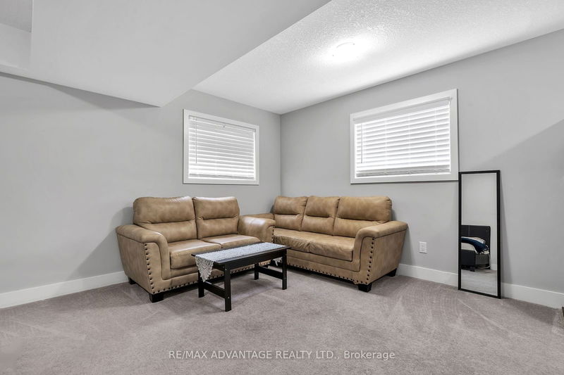  92 - 2070 Meadowgate Blvd  London, N6M 0H5 | Image 32