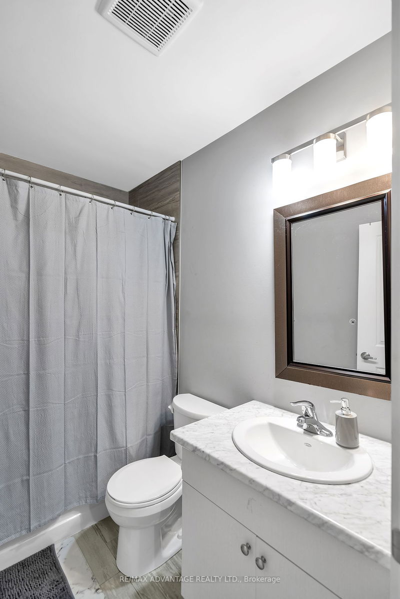  92 - 2070 Meadowgate Blvd  London, N6M 0H5 | Image 35