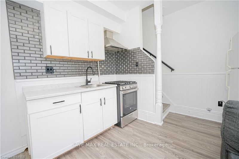 710 ADELAIDE St N London, N5Y 2L5 | Image 13