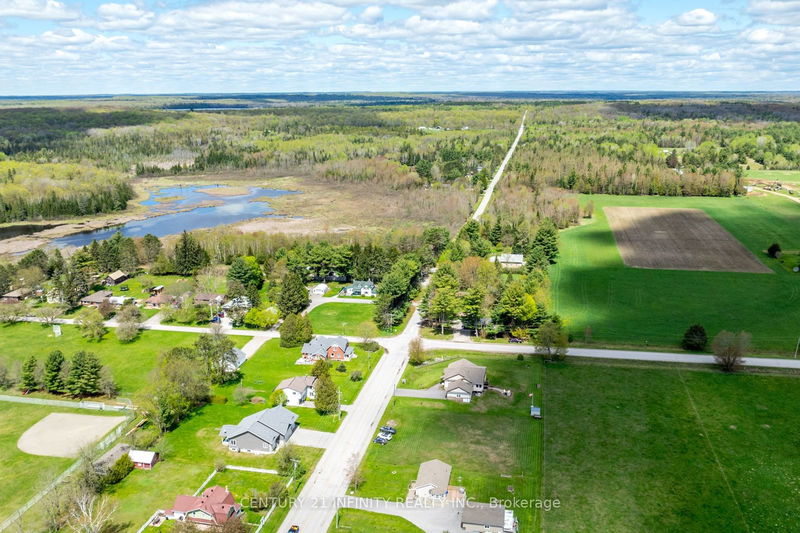 240 Burnt River Dr  Kawartha Lakes, K0M 1K0 | Image 32