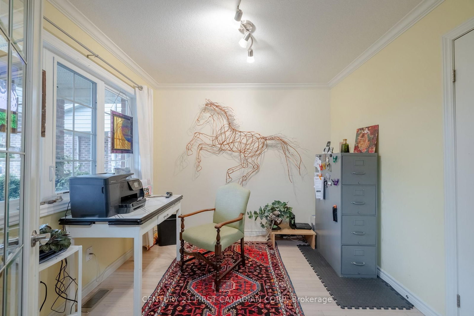 Listing Image 7