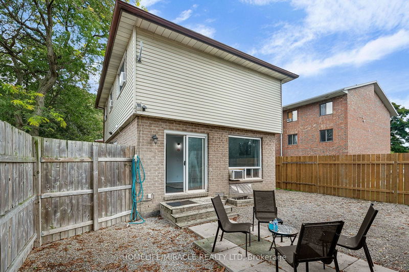 1180 Heathfield Crt  Windsor, N8S 4N9 | Image 20