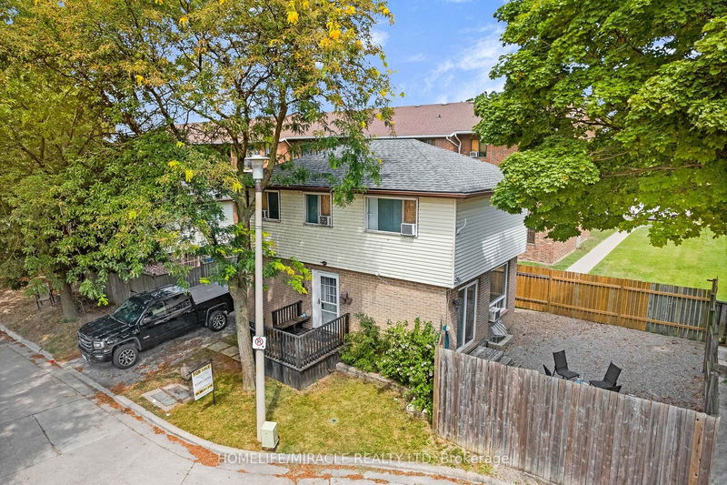 1180 Heathfield Crt  Windsor, N8S 4N9 | Image 24