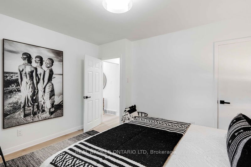 39 Trillium Cres  London, N5Y 4T3 | Image 24