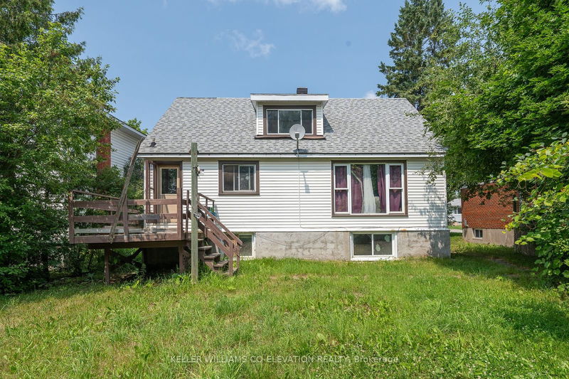 35 Fairview St  Sault Ste Marie, P6C 3B3 | Image 2