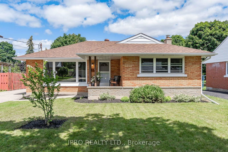 home for lease on 45 Admiral Road