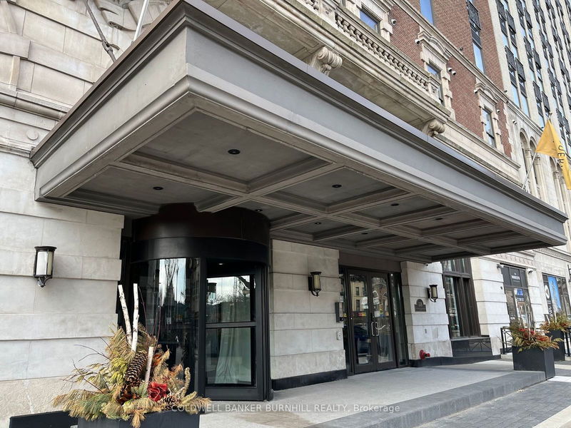 home for lease on 307-118 King Street E
