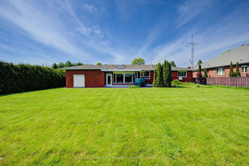 368 Rock Chapel Rd  Hamilton, L9H 5E2 | Image 33