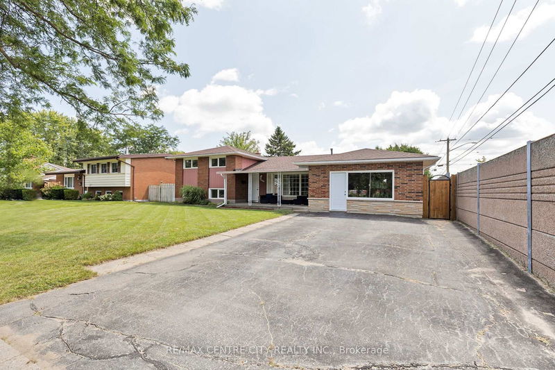 home for sale on 1346 Beckworth Avenue