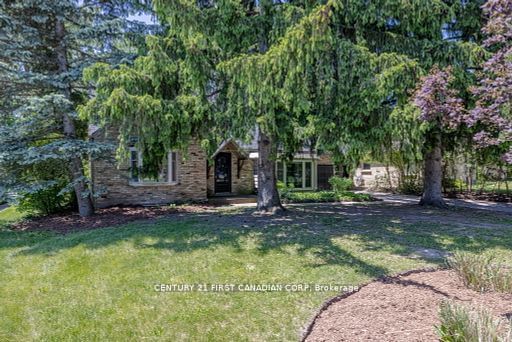 home for sale on 543 Canterbury Road