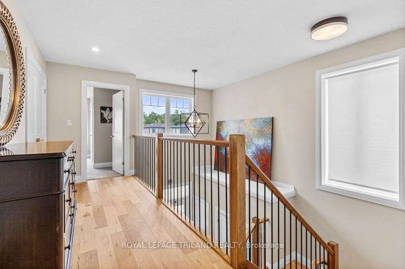 1592 Applerock Ave  London, N6G 0X5 | Image 15