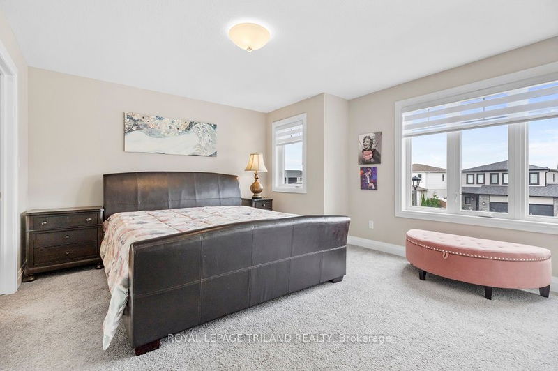 1592 Applerock Ave  London, N6G 0X5 | Image 23