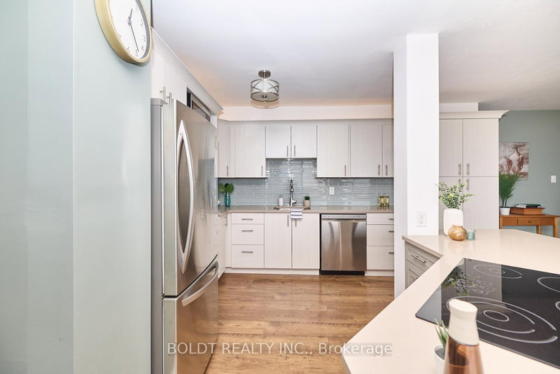 1204 - 15 Towering Heights Blvd, St. Catharines, L2T 3G7 | Image 3