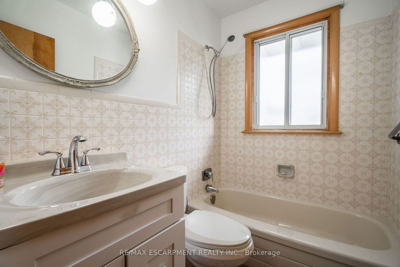 159 West 26th St  Hamilton, L9C 4Z7 | Image 16