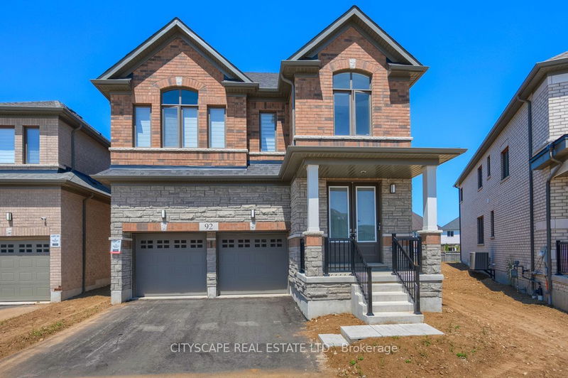 home for lease on 92 Blacklock Street