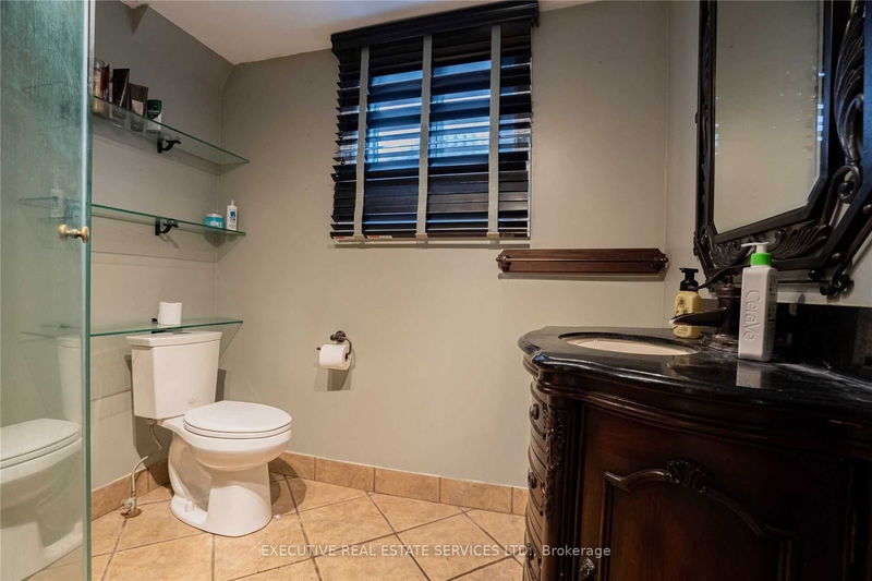 207 Christopher Dr  Cambridge, N1R 4S6 | Image 23