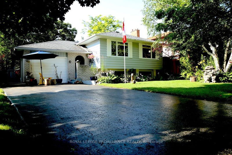 home for sale on 17 Briarwood Crescent
