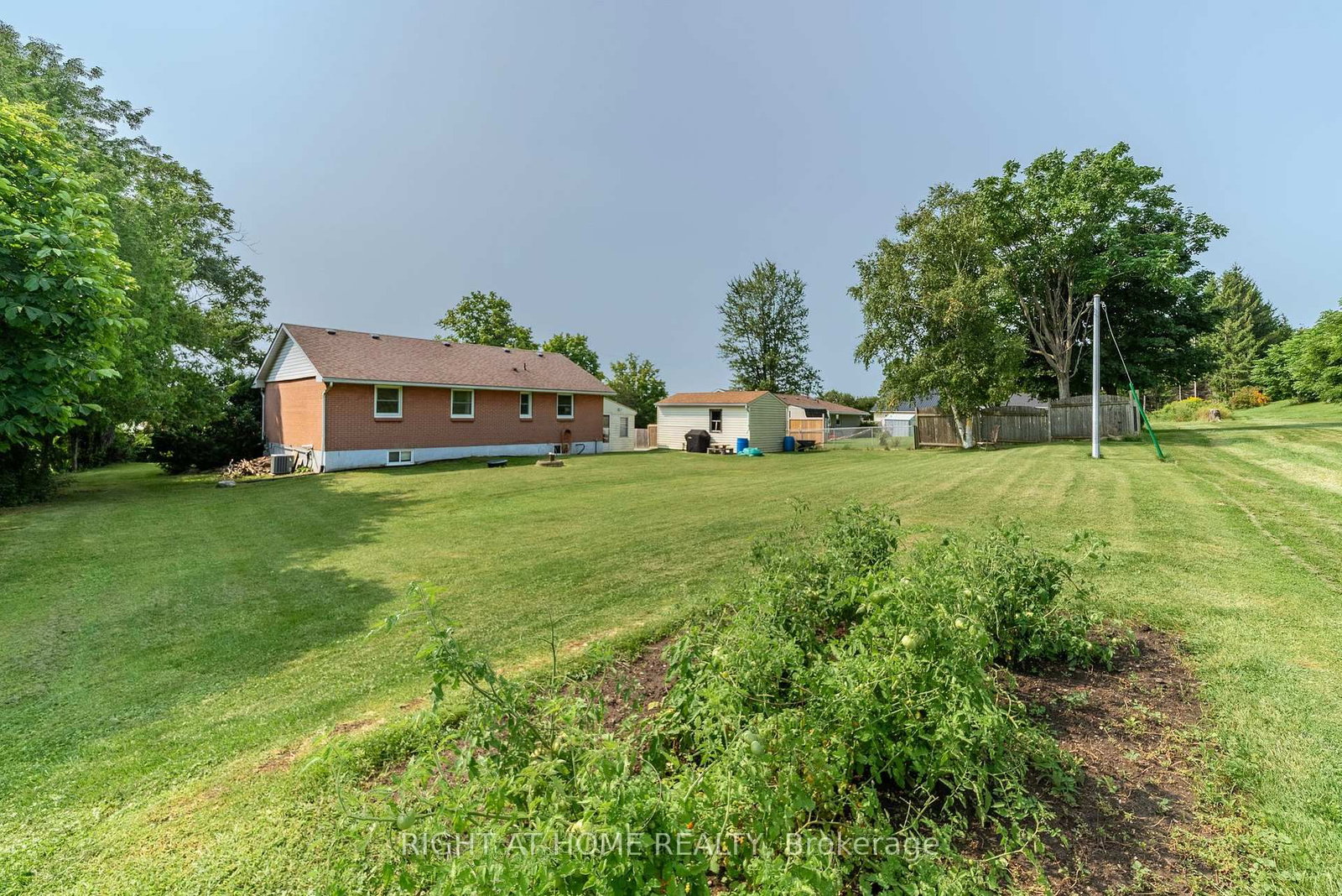 Listing Image 28