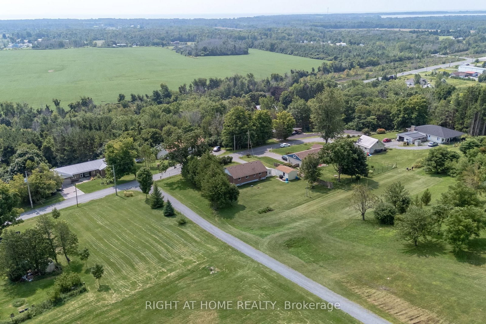 Listing Image 32