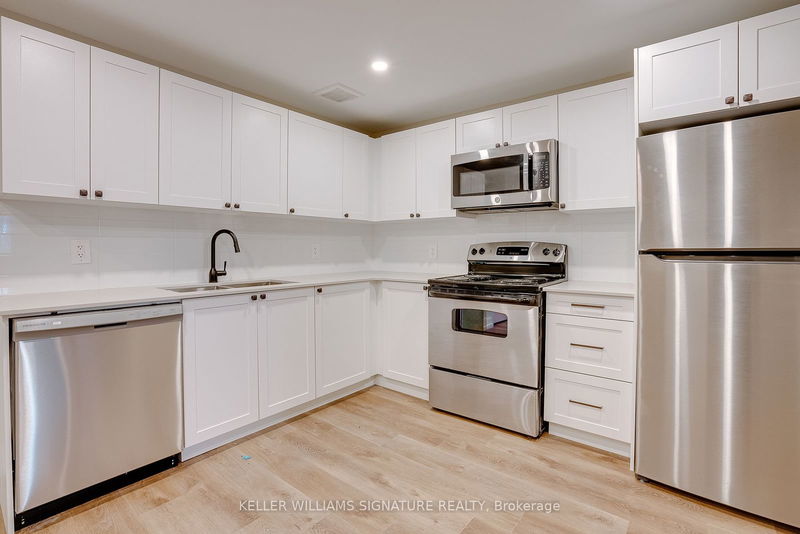 home for lease on A-203-1083 Main Street E