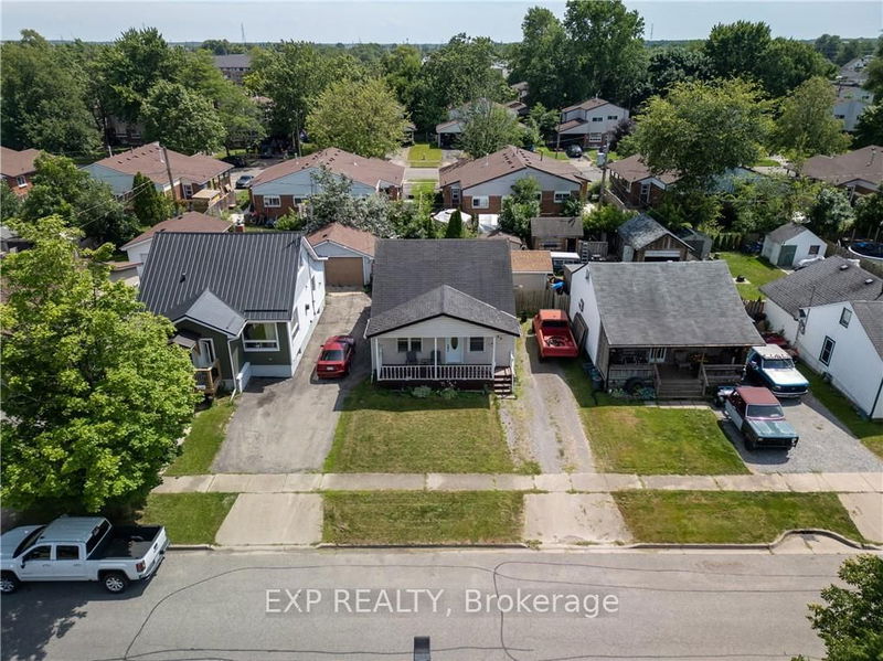 325 Simpson Ave  Welland, L3B 4Y7 | Image 4