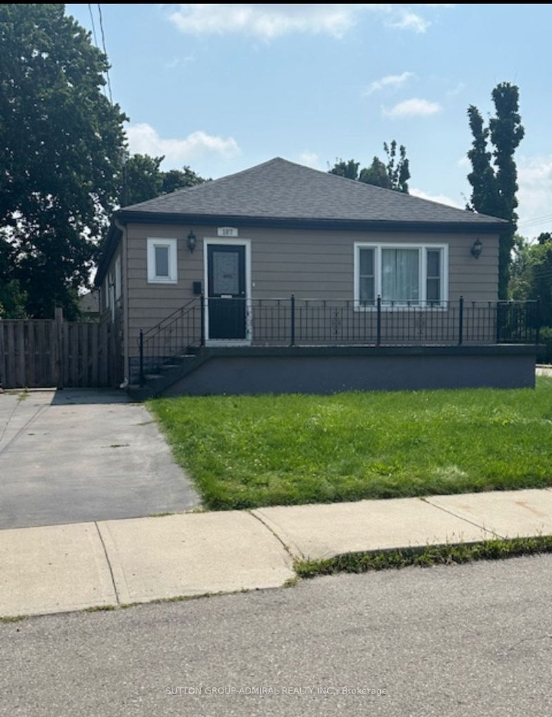 home for lease on 107 Howard Avenue