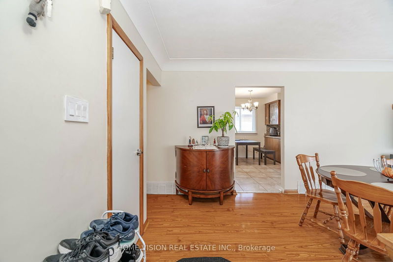 524 East 16th St E Hamilton, L9A 4L1 | Image 7