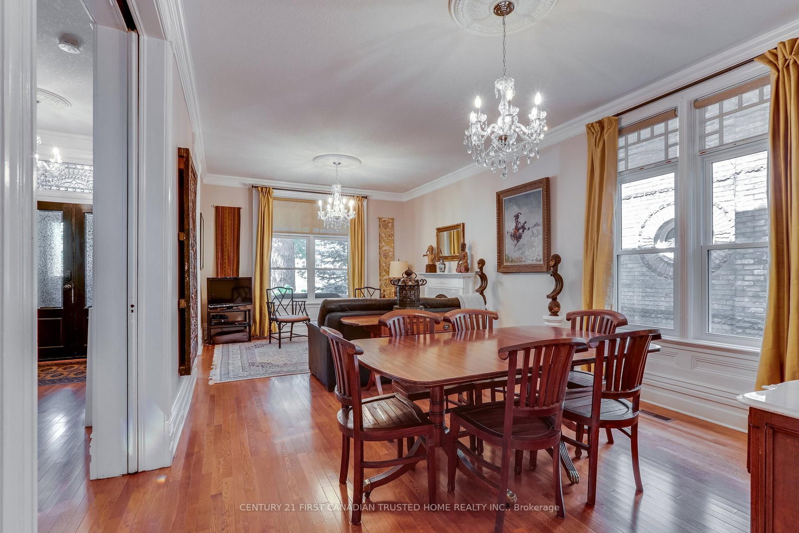 Listing Image 9