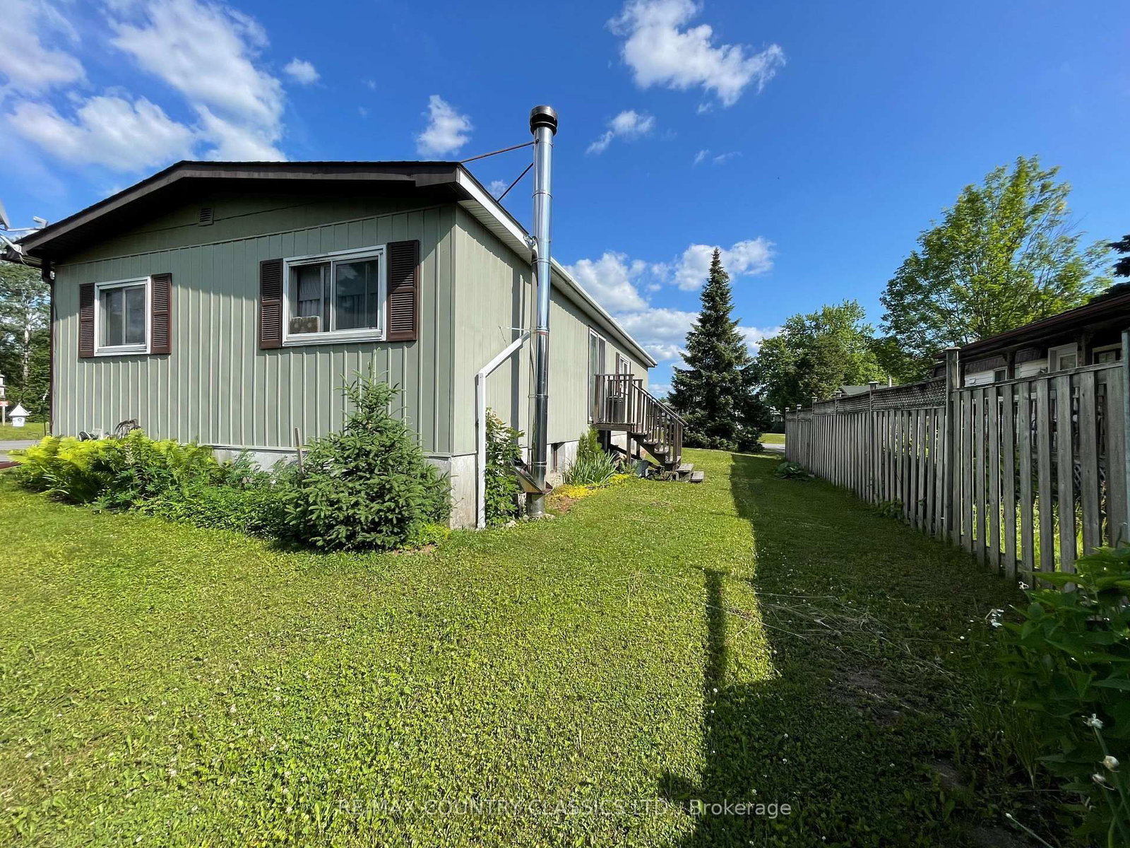 Listing Image 28
