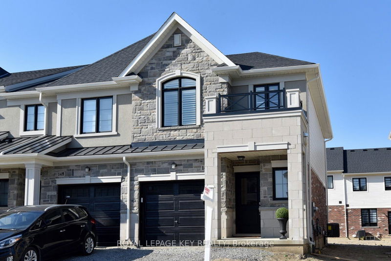 home for sale on 146 Aquasanta Crescent