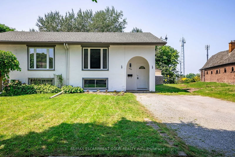 4553 Sussex Dr  Niagara Falls, L2E 6S1 | Image 1