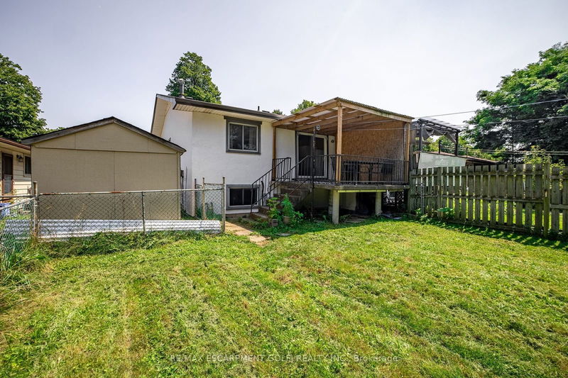 4553 Sussex Dr  Niagara Falls, L2E 6S1 | Image 25